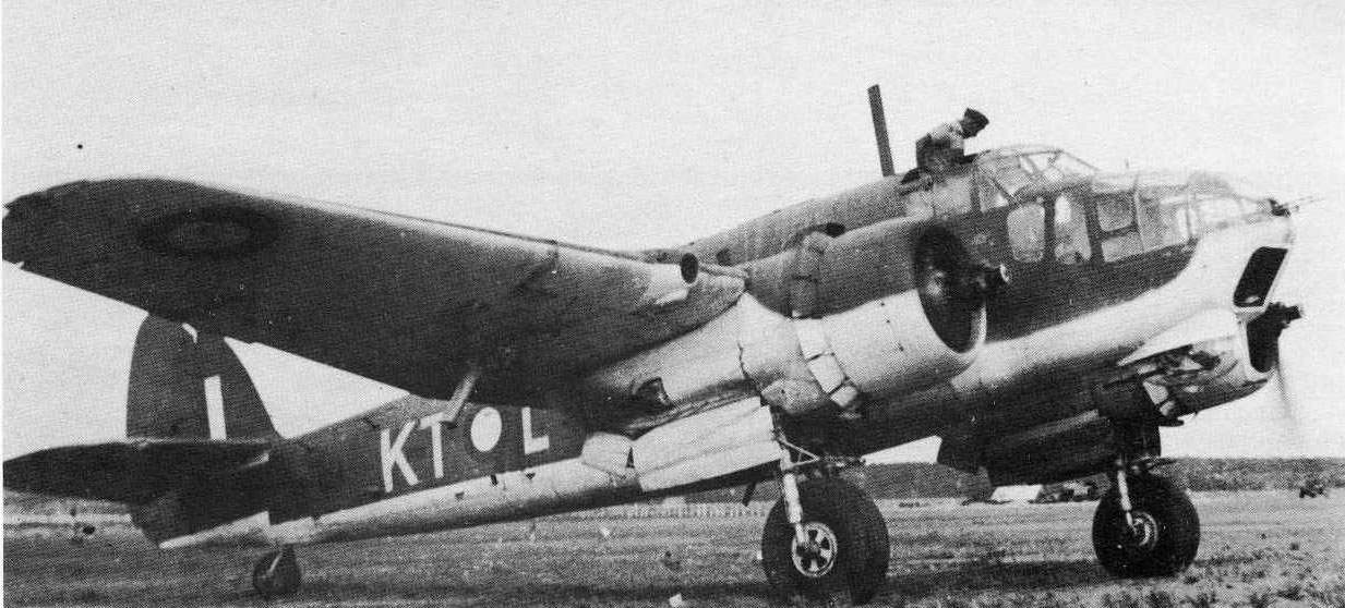 Bristol-Beaufort-VIM-RAAF-7Sqn-KT-L-A9-124-Ross-River-Queensland-1944-AWM-01
